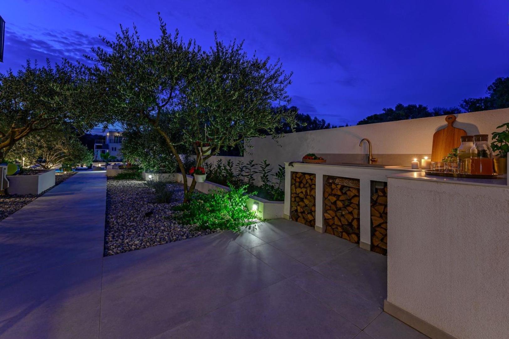 Luxury Villa Del Sogno With Pool, Jacuzzi, Parking Округ Горни Экстерьер фото